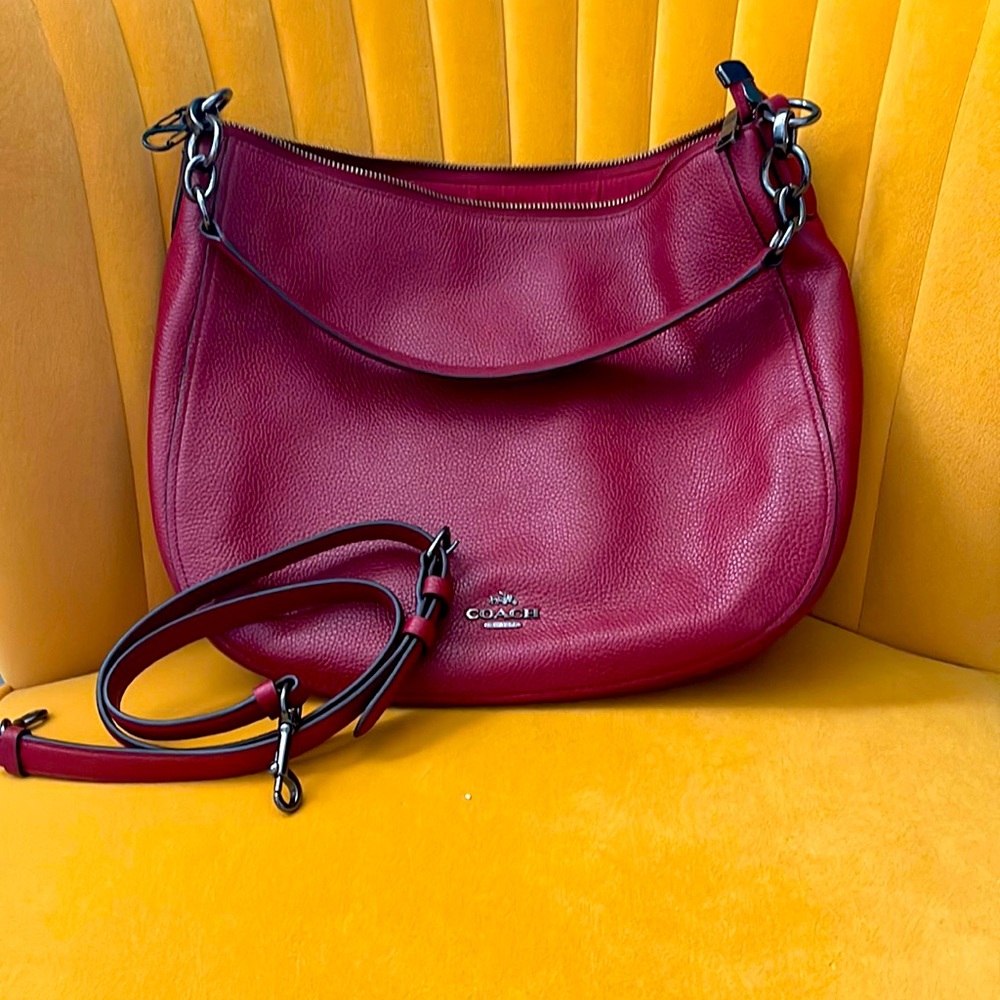 Coach burgundy leather purse with removable strap